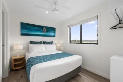 Swan Bay Holiday Park Hotels near Queenscliff Harbour
