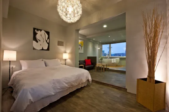 Leo 111 - Arena Ruifeng