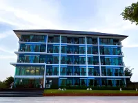 Arunsakhon Luxury Condo Hotels near The Red Bridge, Dolphin Watching Area