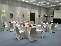 Cinnamon Hotel Boutique Syariah