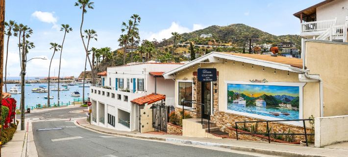 Catalina Courtyard Suites Hotels in Avalon