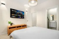 Netanya Beach & Pool Comfort Stay