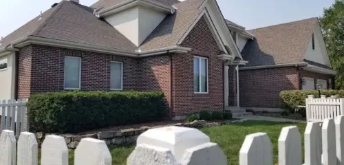 0ver 7,000 Sq ft of tranquil relaxation Hotels in Shawnee