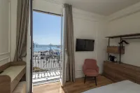 Hotel Riviera - Balcony