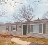 Welcome to The Huron Host in Port Austin!