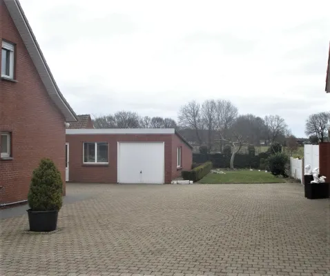 Elegant & Peaceful Holiday Retreat in Peer Hotels in Peer