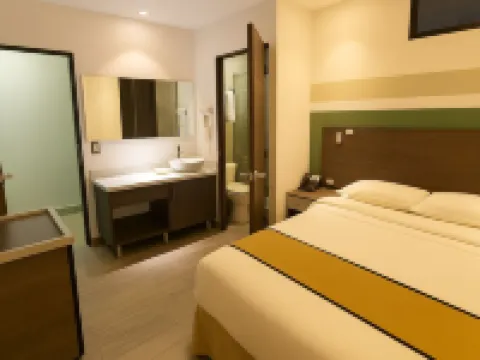 Hotel Cultura Plaza Hotels near Pre-Columbian Gold Museum
