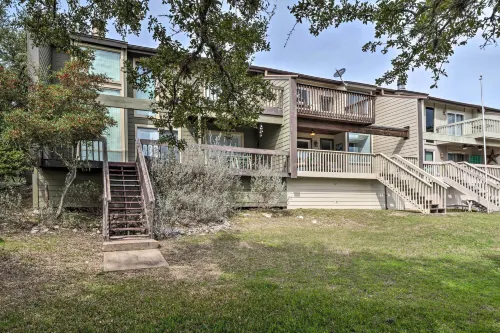 Lakefront Resort Living: Pool, Golf, Tennis & More - 3-Star