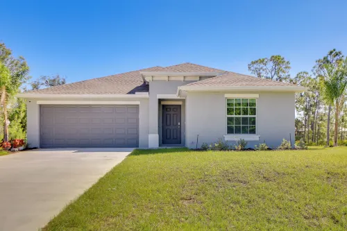 Bright Port Charlotte Home - 2 Mi to Beach! - badewanne