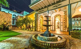 Kinam Hotel