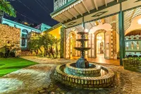 Kinam Hotel Hotels near Parc Celtic