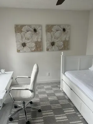 Beautiful golf course view Town home. Enjoy the view of water & wild life. Hotels in Rockledge