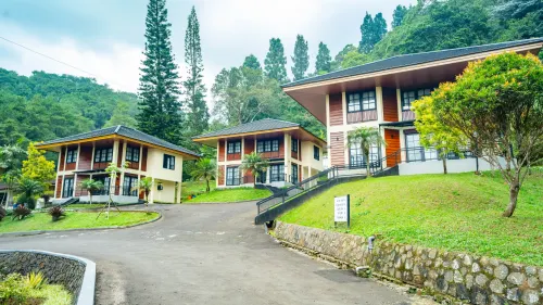Lembah Hijau Ciloto Hotel & Resort - 3 星級