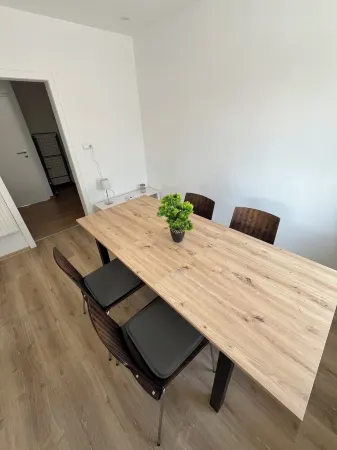 Möbliertes Apartment mit Offener Wohnküche, Schafzimmer und Bad in Hamm Mark Отели в г. Хамм