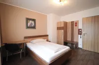 Frühstückspension Wernberg Hotels in Villach-Drobollach am Faaker See