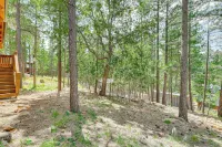 Alpine Cabin w/ Deck: 3 Mi to Luna Lake! - Landsted