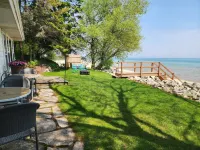 Eat, Drink and be Cozy at Beachdaze This Winter!