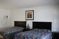 Dunedin Cove Motel