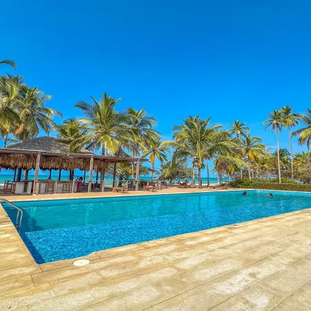 Huku Beach Hostel Palomino