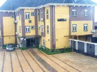 Zara Max Hotel and Suites Hotel di 