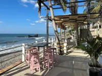 Habitación Frente al Mar en Playa El Tunco Surf Spots La Bocana y EL Sunzal Hotels in Caserio Hacienda San Alfonso