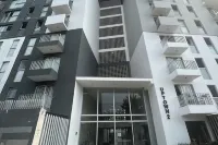 "Rubber Soul" Private room