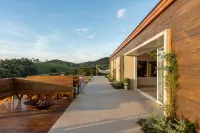 Vista Deslumbrante e Alto Padrão com 4 Suites, Piscina Aquecida e Sauna 聖本托多薩普卡爾住宿飯店