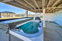 Dig'n It of Surf City! HOT TUB! 6 Bdr - 4.5 Bath