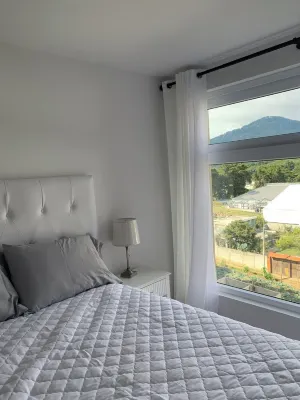 Antigua Guatemala 10 minutes Drive ,3-bedroom full apartment , Hotels in Santa Lucía Milpas Altas