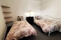 Vue Panoramique sur la mer et les Falaises