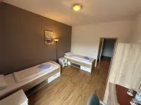 4 Zimmer/room オーバーシュライスハイムのホテル