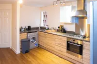 Spacious 2 Bedroom Flat - Kettering