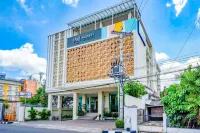 Sans Hotel Nagari Malioboro