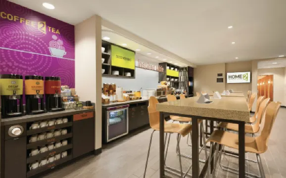 Home2 Suites by Hilton - St. Louis/Forest Park Отели рядом с достопримечательностью «Музей Транспорта»