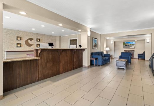 Antelope Valley Inn Hotel Overview