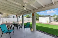 Welcoming 3-Bedroom House with Private Fenced Yard.  Clean. Central