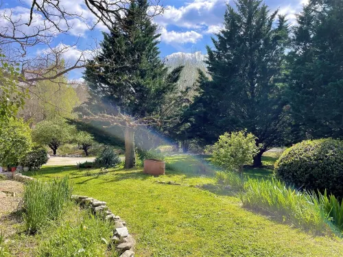 Magenta - Gîte in a 5000 M2 estate at the foot of the Colorado mountains