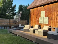 Charming 2-bedroom Vintage 1921 Cottage w/ Mountain Views in lovely Heber City!