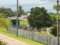 Charming 2-bedroom house with AC, WiFi in adorable Dangriga Hotels in Dangriga