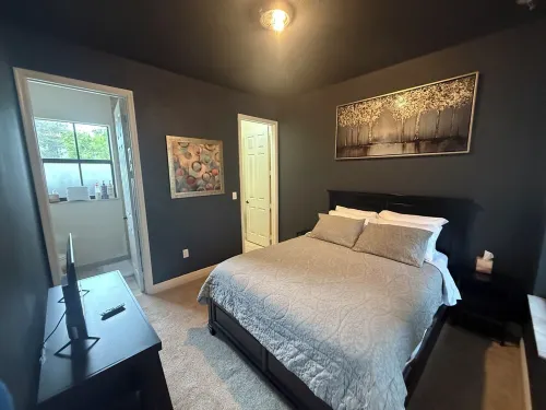 Charming 1-bedroom apartment with WiFi in the amazing Town of Ave Maria.