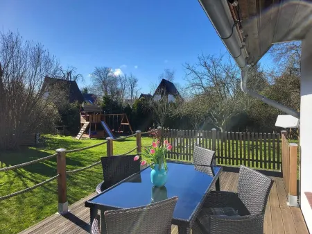 Peace and quiet and the Baltic Sea so close :) Отели в г. Крёпелин