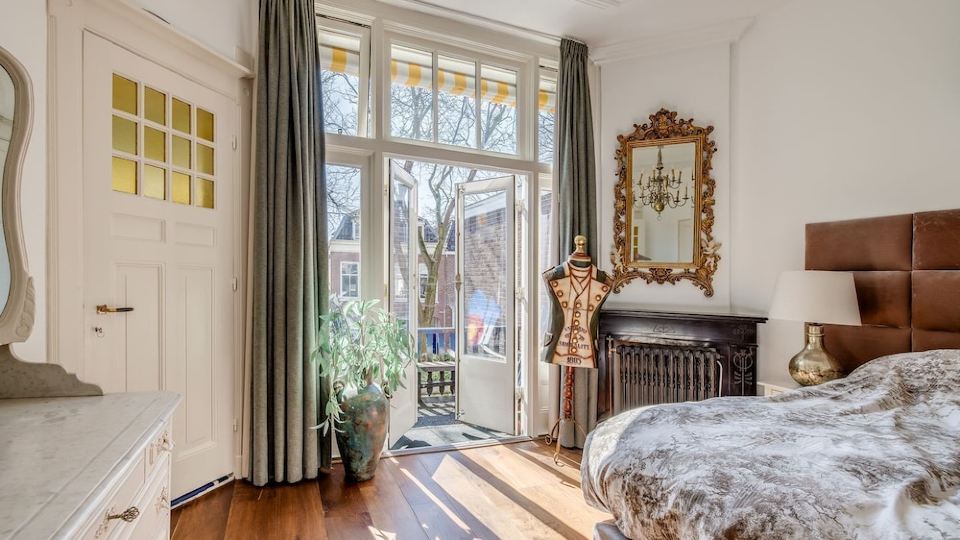 Spacious Authentic House in the Best Part of Utrecht