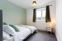 Quiet Corner Haven. 100m to picturesque market town. Family & pet friendly. Hotel in zona Roseberry Topping