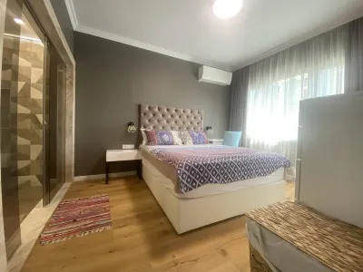 Gran Capital Maritima Varna Отели рядом с достопримечательностью «St. Marina's Hospital»