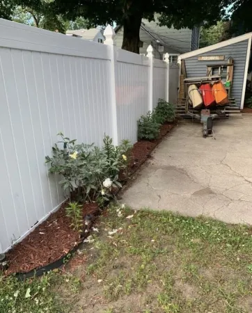 Charming 4-bedroom house sleeps 15 in the wonderful beach town of Ludington! Отели рядом с достопримечательностью «S.S. Badger: Lake Michigan Carferry»