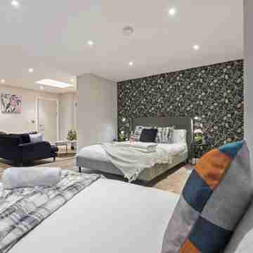 Sleek & Cosy Central-Leeds Apartment for 3-People! Rooms