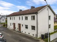 Charming 2-bedroom apartment in the heart of Sarpsborg Hôtels à : Sarpsborg