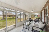 Tranquil 3 bedroom home in South Pryor AC,Wifi