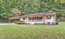 Creekside Cabin: Nestled in Woods, 30M Nashville