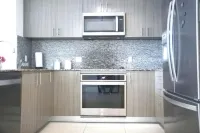 Modern Apartment in DownT Doral